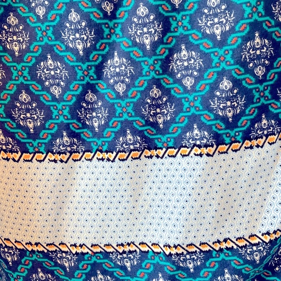 𝅺Fashionomics Blue Multi-Print Tunic - M - Picture 3 of 5